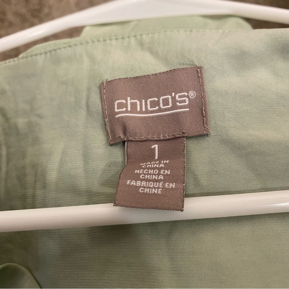 Chicos Blouse Layered Look V neck Pullover top Light Green Chicos Sz 1 (m/l) - Picture 4 of 5